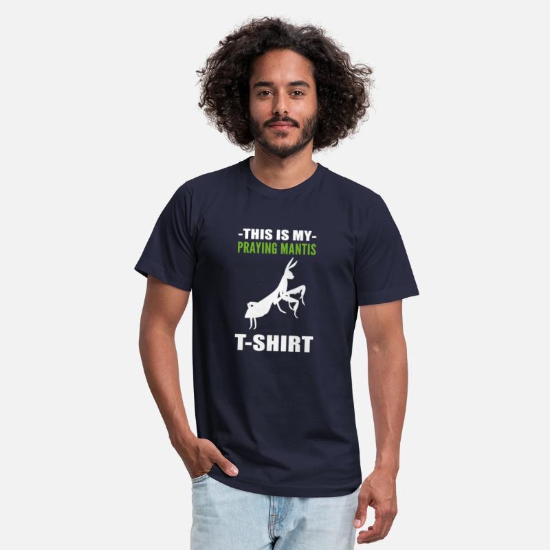 Praying Mantis T-shirt Nature And Pet Lover Gift