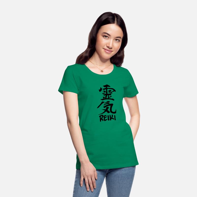 Reiki japanese kanji character with text 'REIKI'