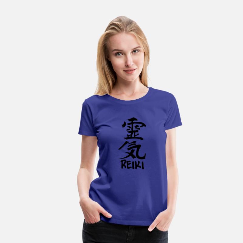Reiki japanese kanji character with text 'REIKI'