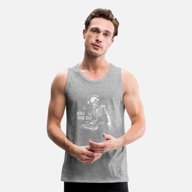 the dj playing music